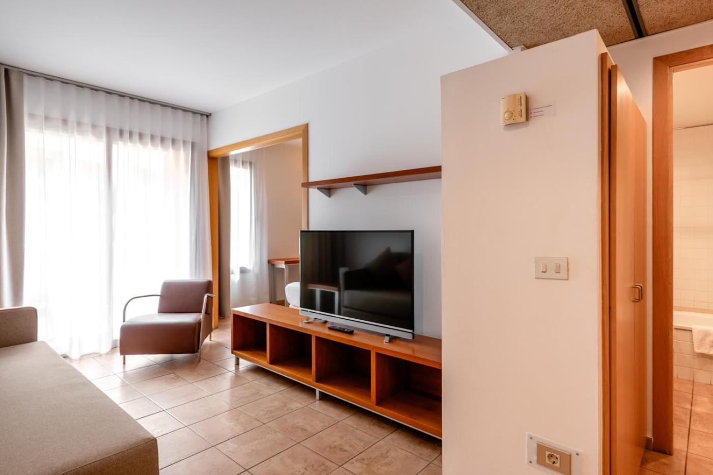 Hotel Nm By Escampa 4*